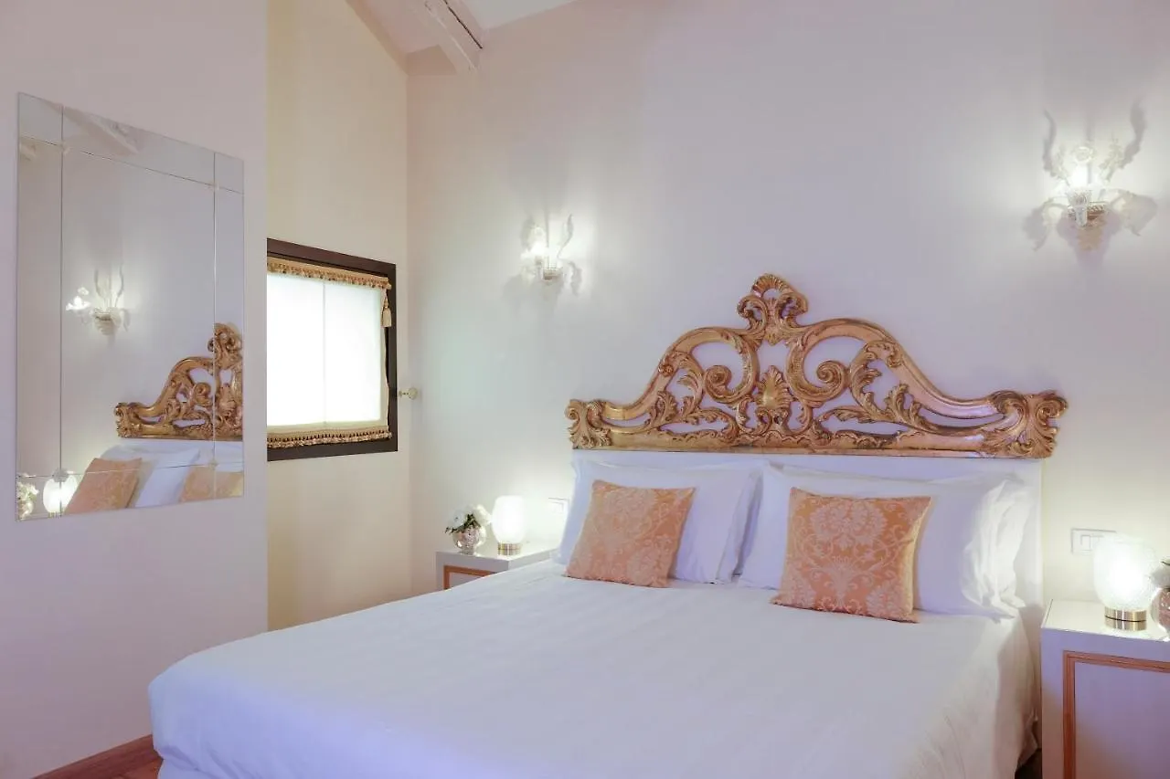 Relais Venezia Hotel Italy