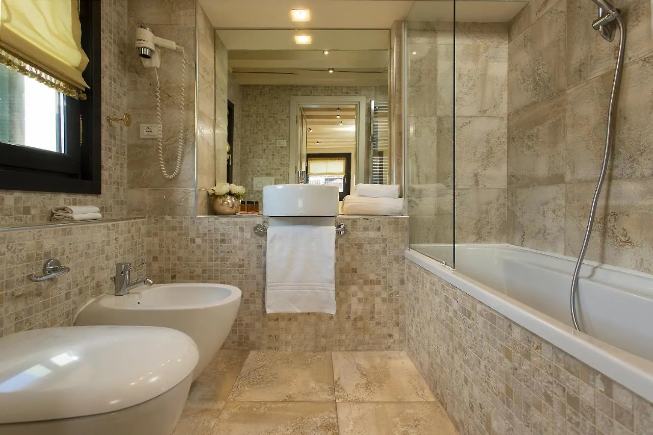 Hotel Relais Venezia 3*, Venedig